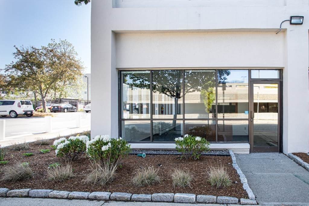 31 School St - Photo 1