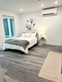 585 Essex St - Photo 1