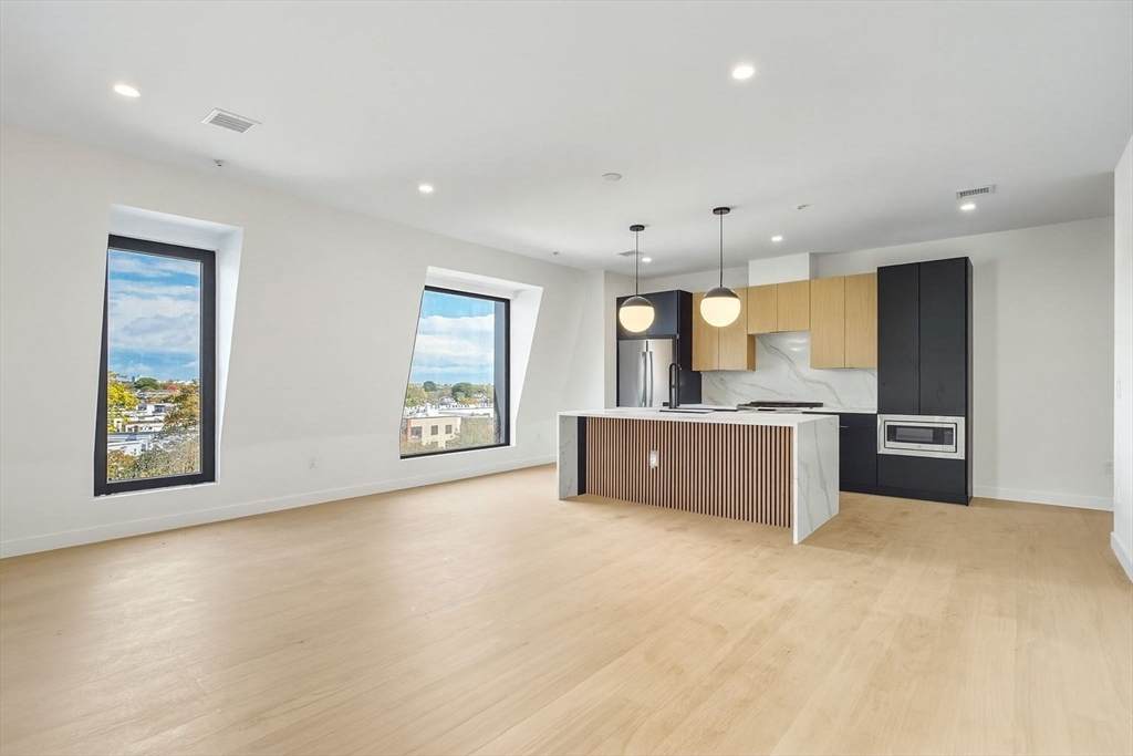 22 High Street - Photo 1