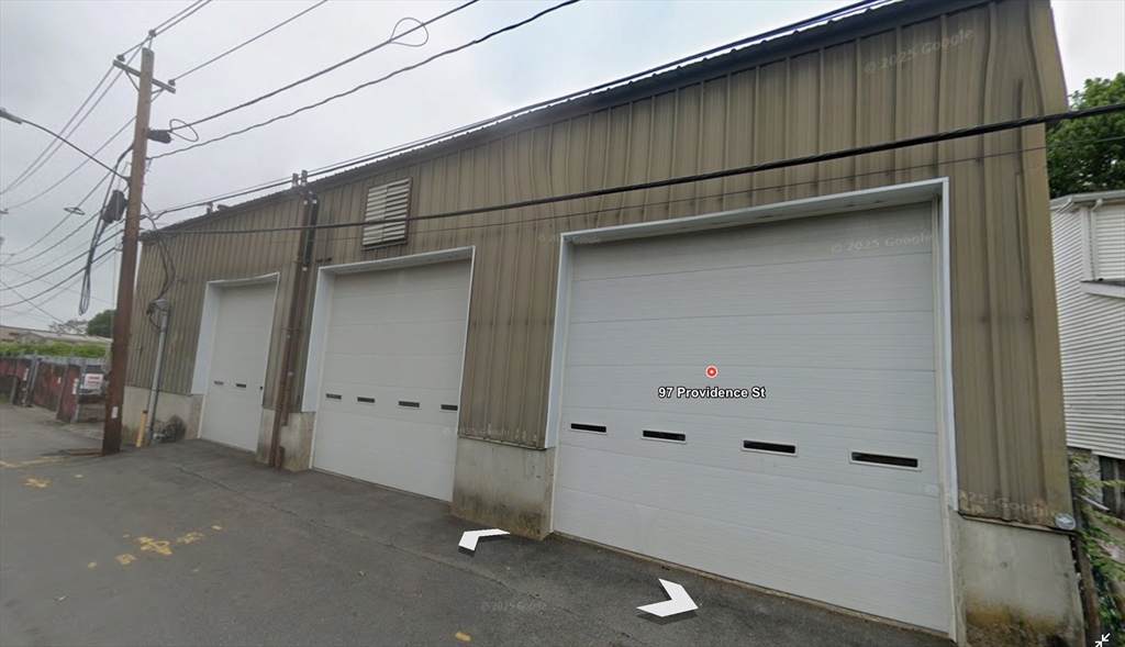 99 Providence - Photo 1