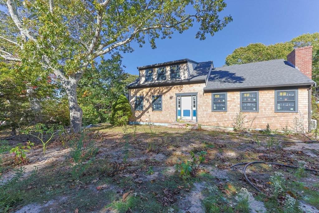 27 Captain Berties Way - Photo 1