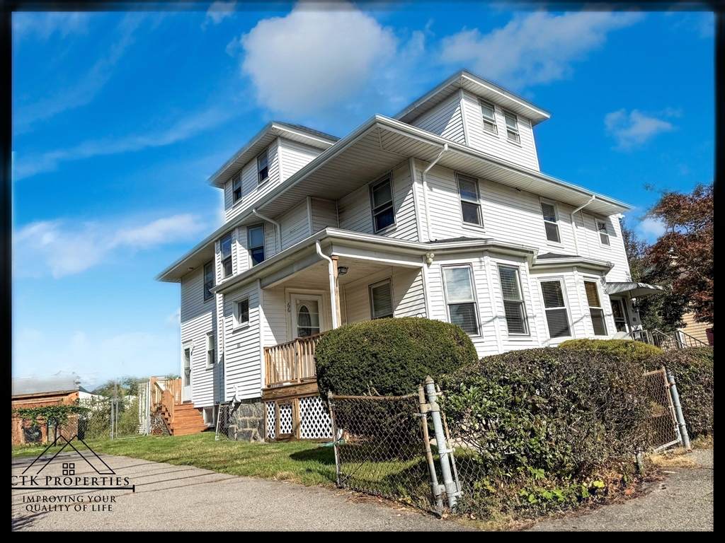 66 Walker St - Photo 1