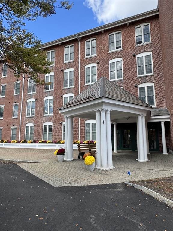 148 Main St - Photo 1