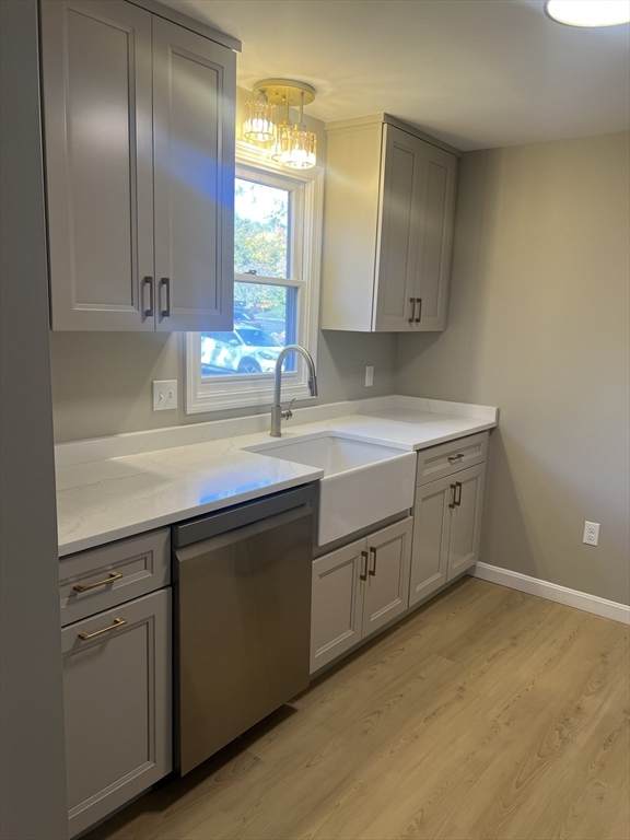 192 Pleasant St - Photo 1