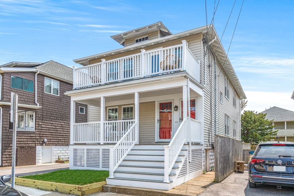 44-46 Woods Ave - Photo 1