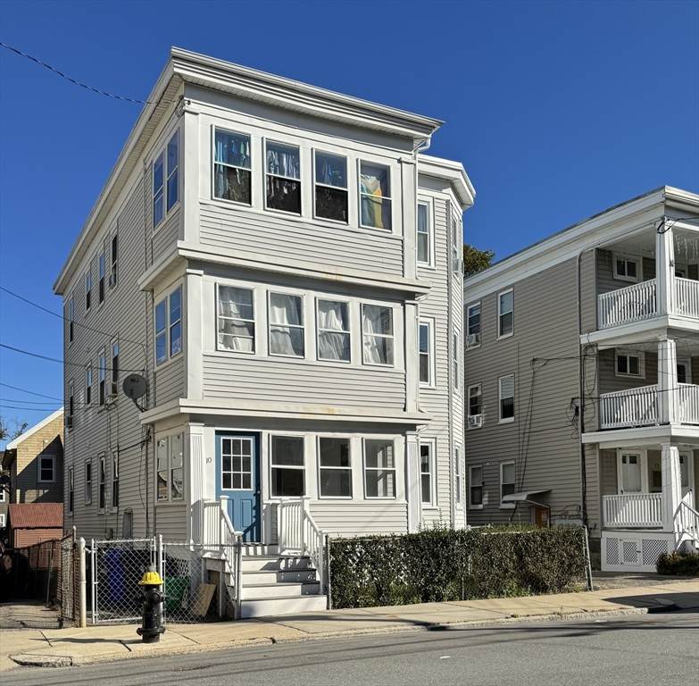 10 Fawndale  Rd - Photo 1