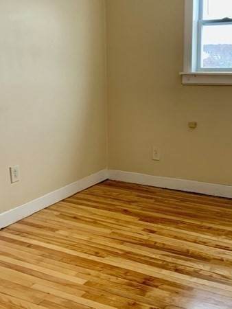 8 Boylston - Photo 1