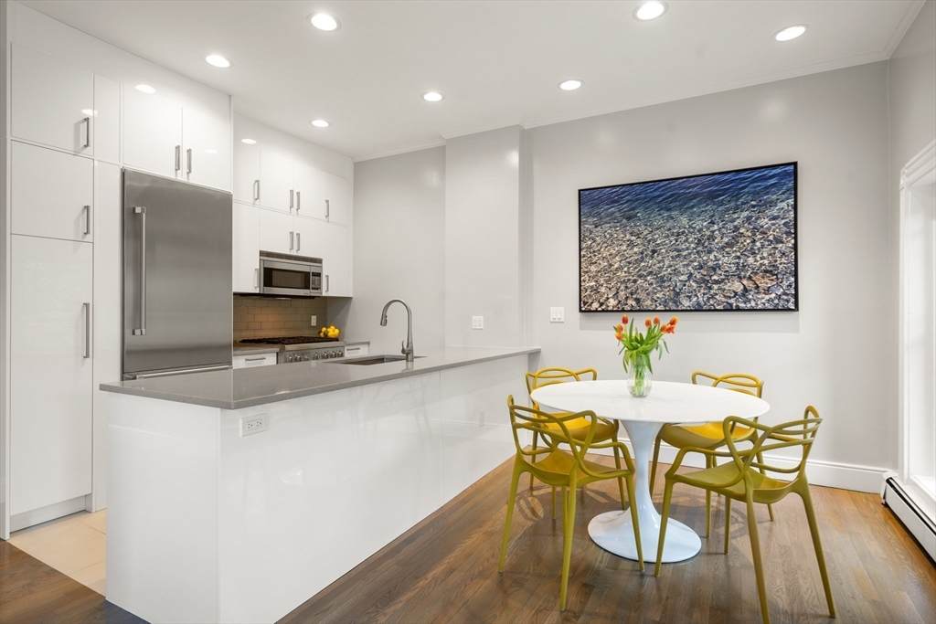 203 St. Botolph - Photo 1