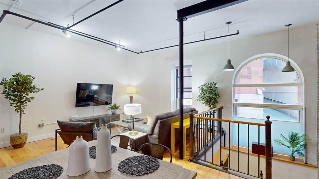 19 Stanhope - Photo 1