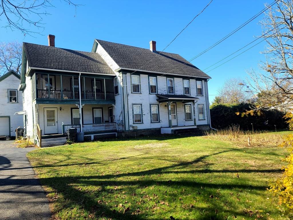 10 Maple Ave - Photo 1