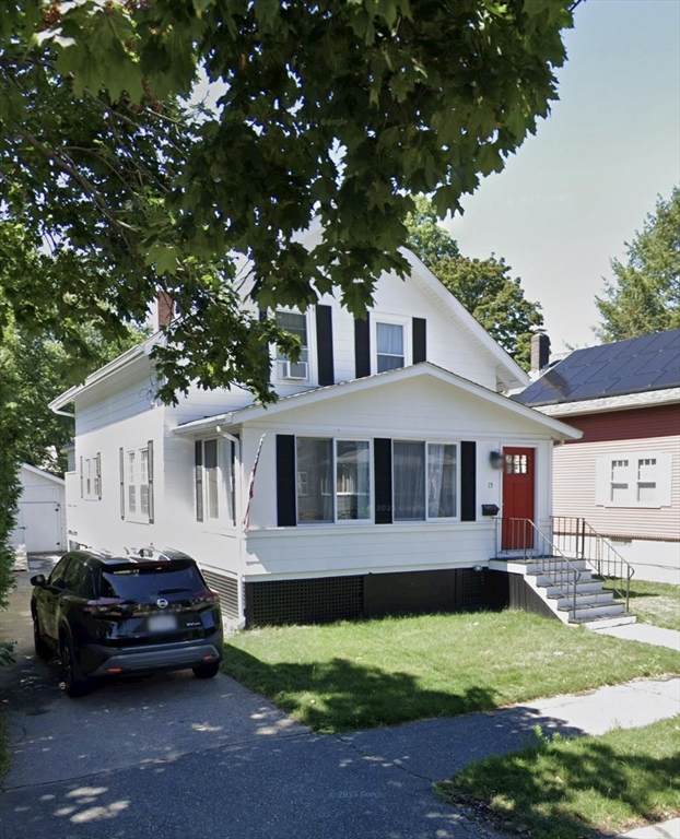 15 Essex St - Photo 1