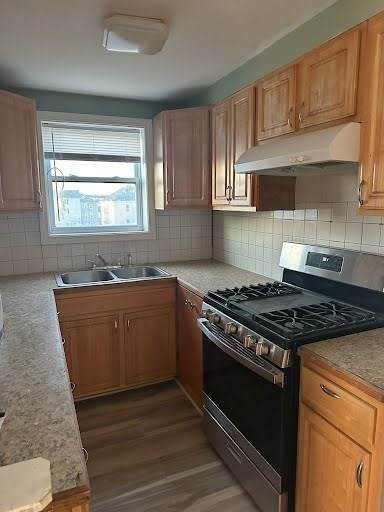 176 Columbia St. - Photo 1