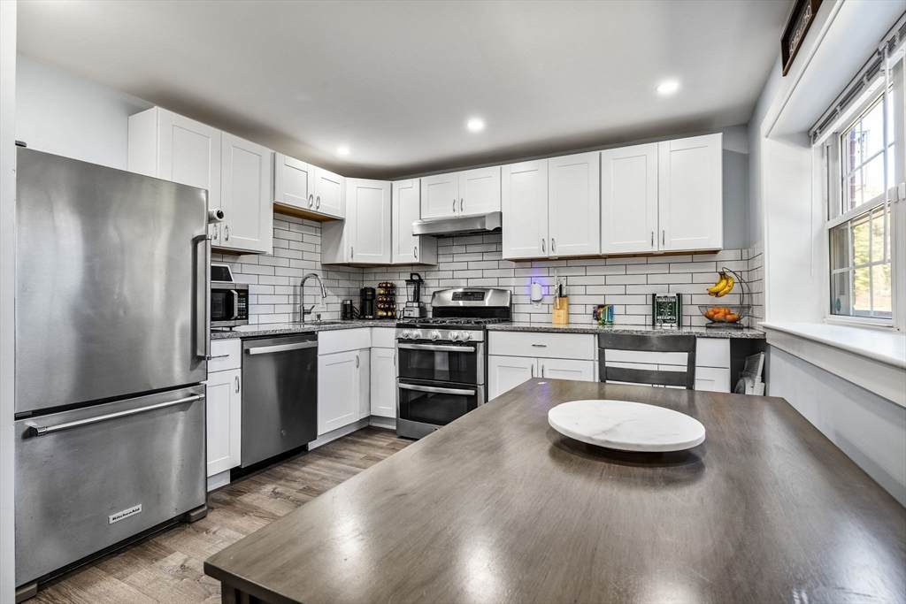 90 Edgelawn Ave - Photo 1