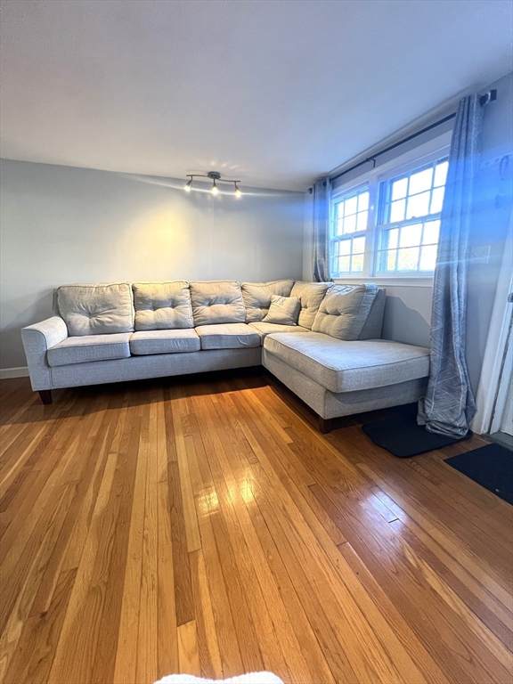 41 Regency Dr - Photo 1