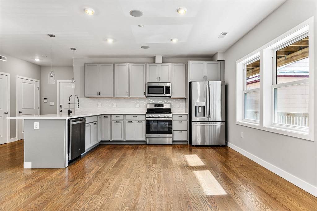 10 Ruthven Park - Photo 1