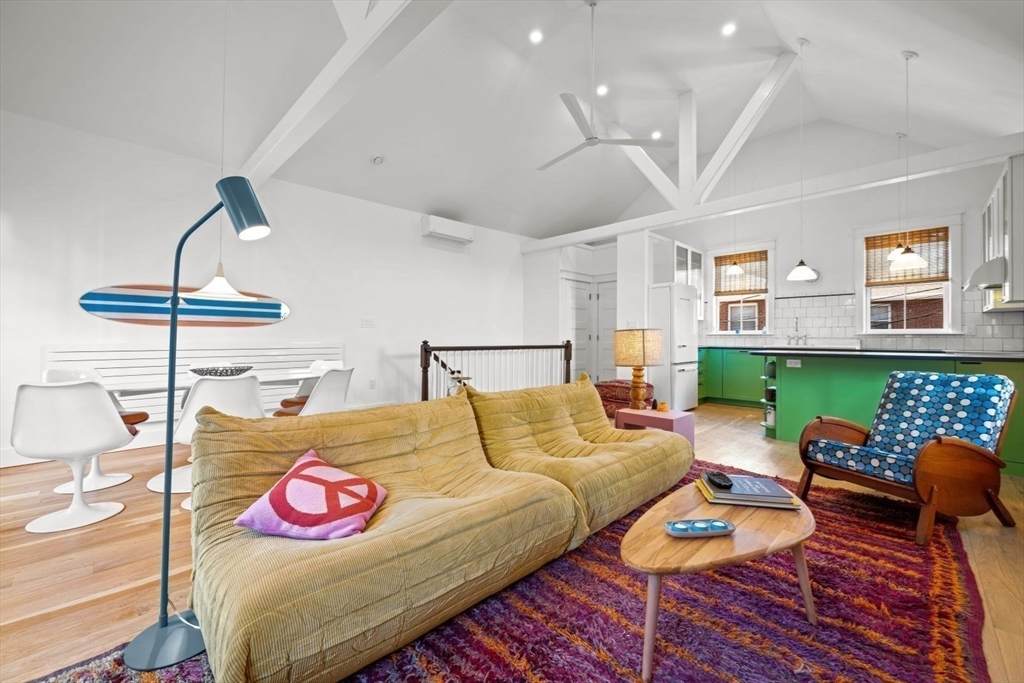 22 Mitchell St - Furnished - Photo 1