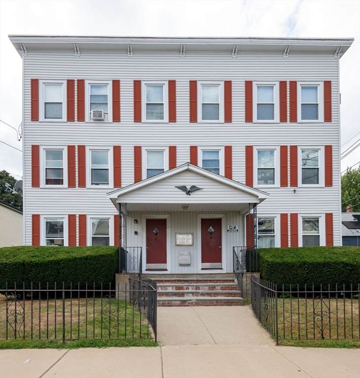 32 Almont St - Photo 1