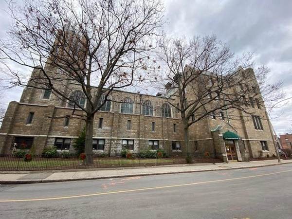 288 Walnut - Photo 1