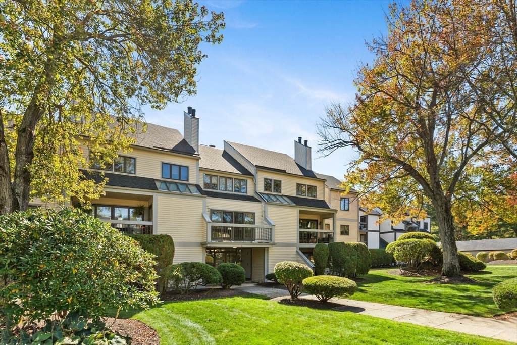 1100 Salem Street - Photo 1