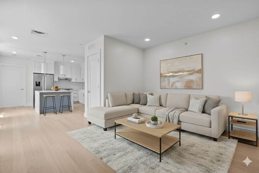 301 Border Street - Photo 1