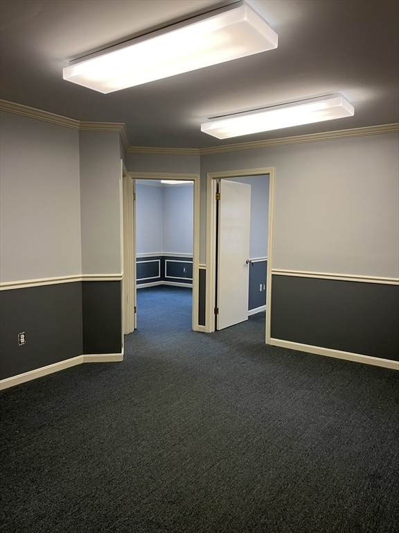 114 Waltham St - Photo 1