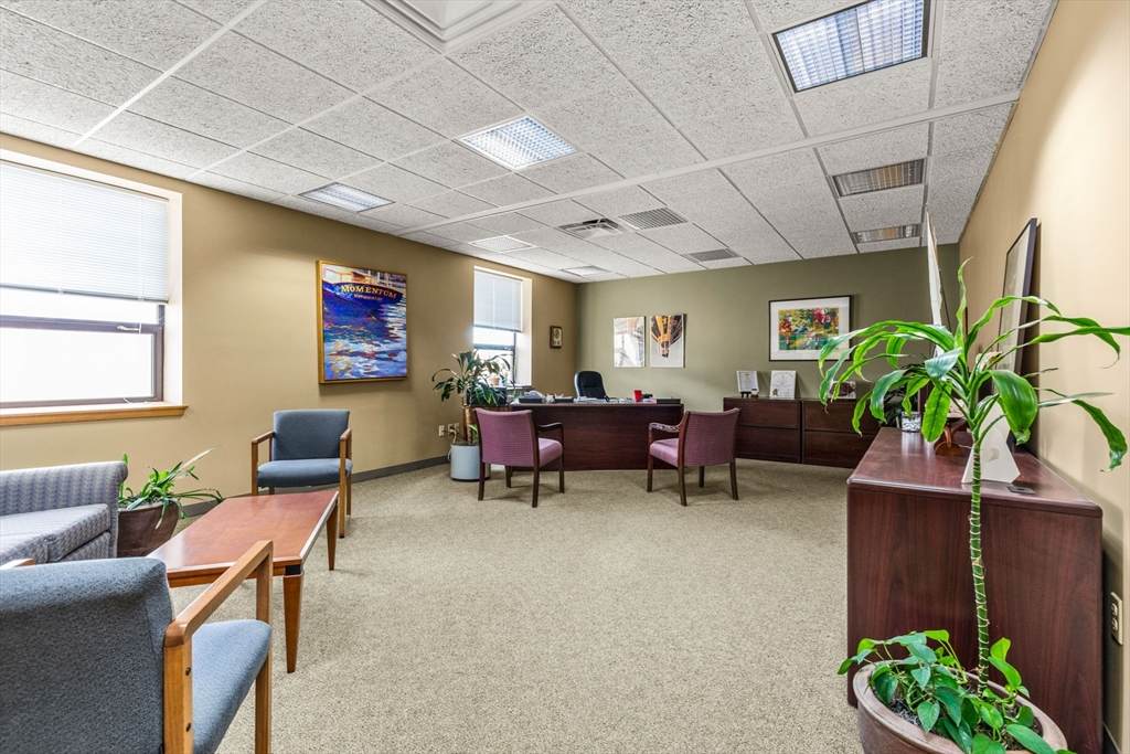 69 Parker St - Photo 1