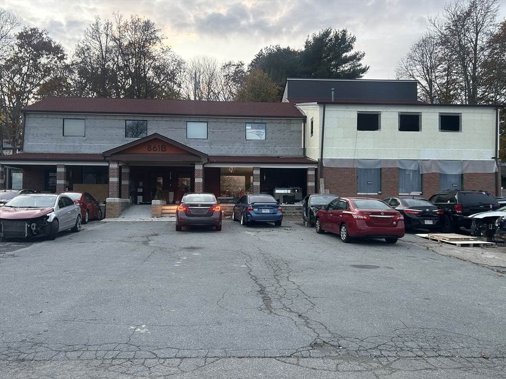 861B Ashley Blvd - Photo 1