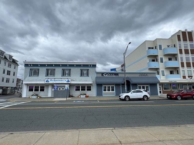 159 Nantasket Ave - Photo 1