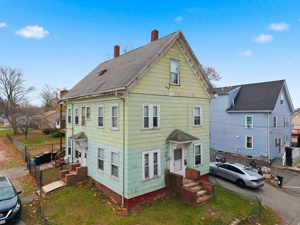 13 Standish St - Photo 1