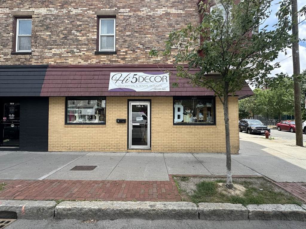 770 Cambridge St - Photo 1