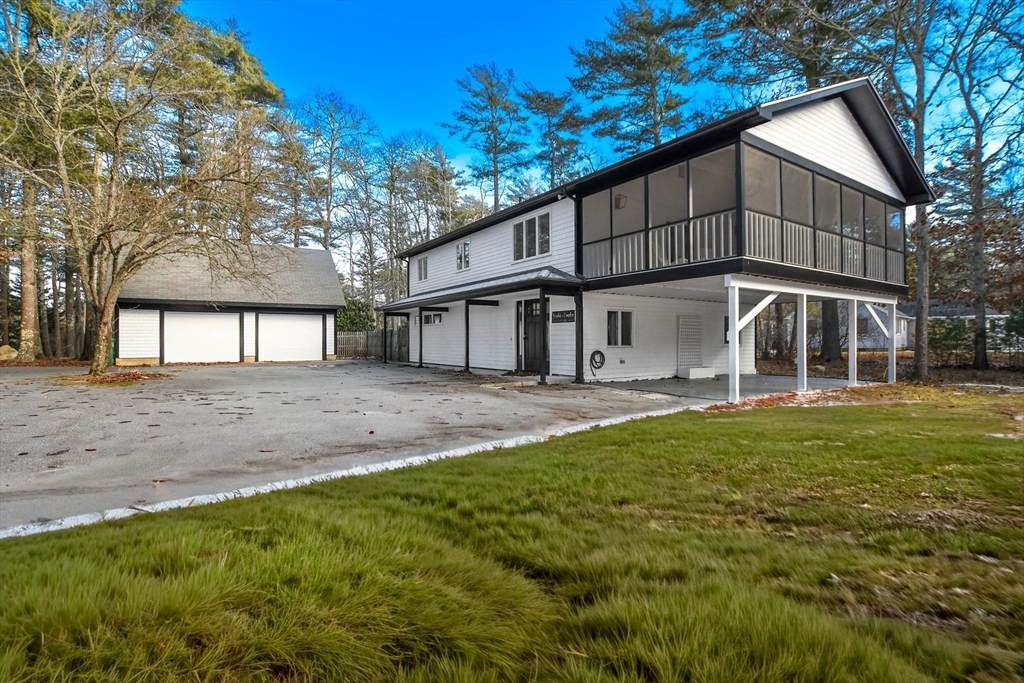 44 Register Road - Photo 1