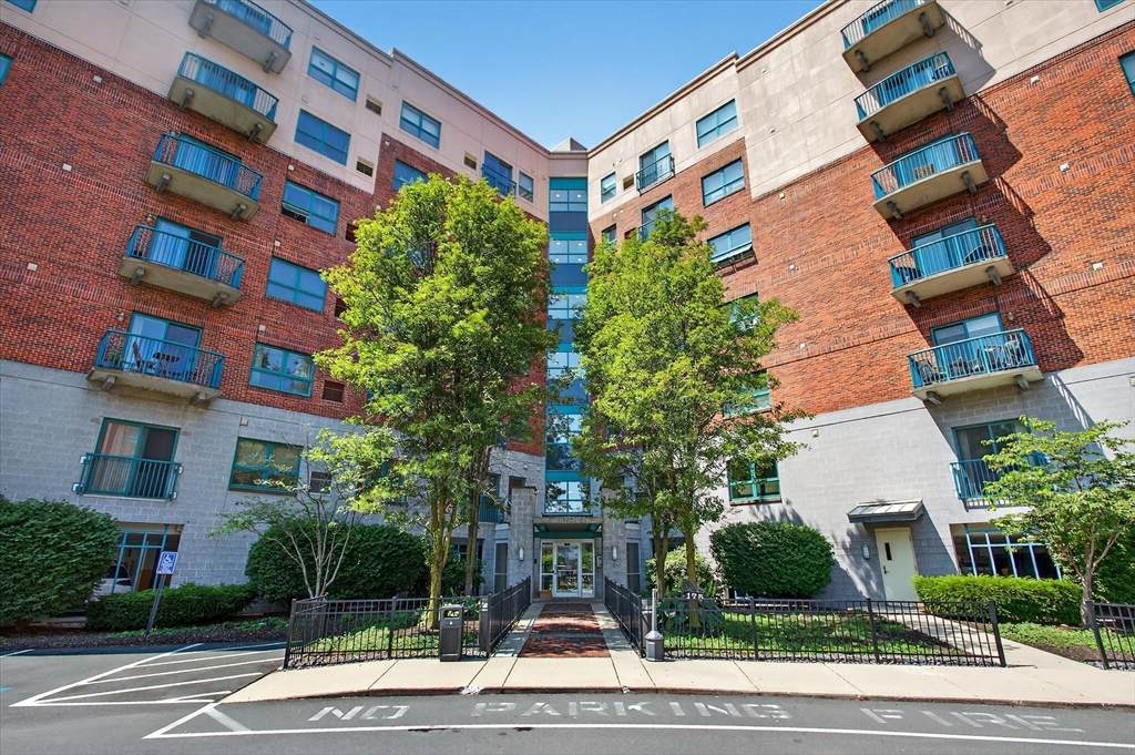 175 Cottage St - Photo 1