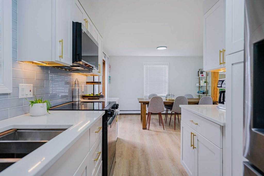 27 Silver Road - Photo 1