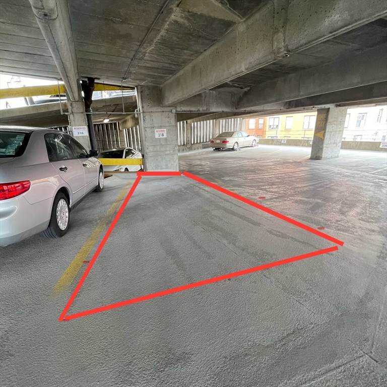 425 Newbury St. - Photo 1