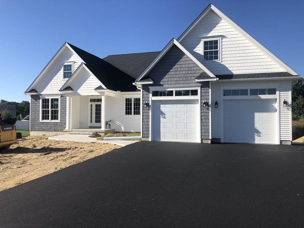 125 Pearl St - Photo 1