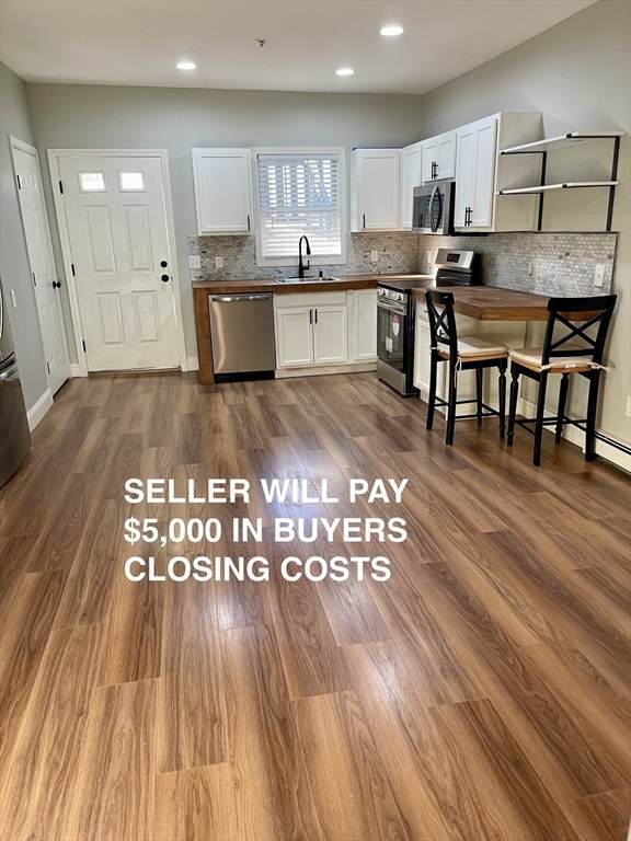 131 Stewart - Photo 1