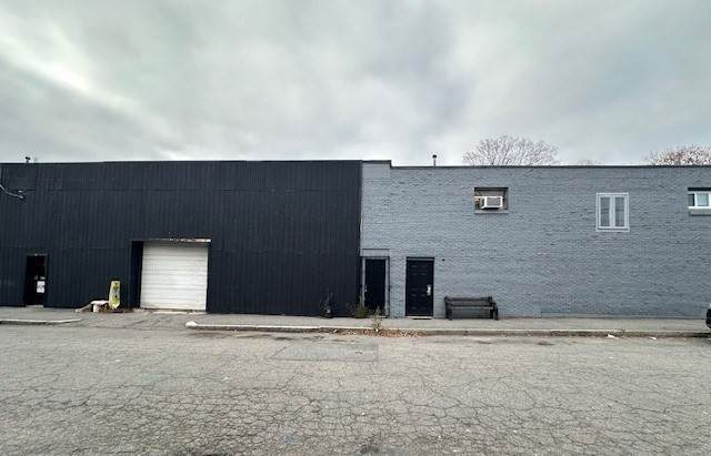 12 Shaw St - Photo 1