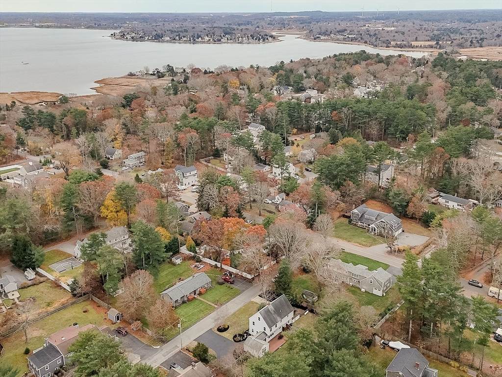 12 Spruce Ln - Photo 1