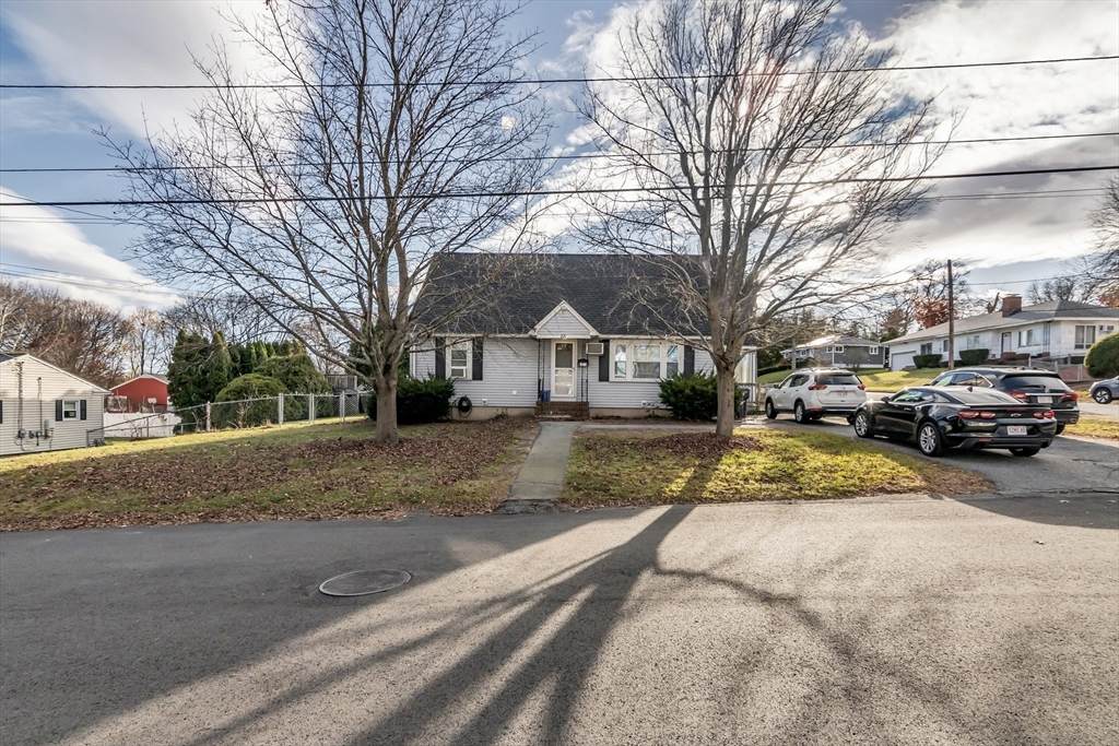 65 Clayton Ave - Photo 1