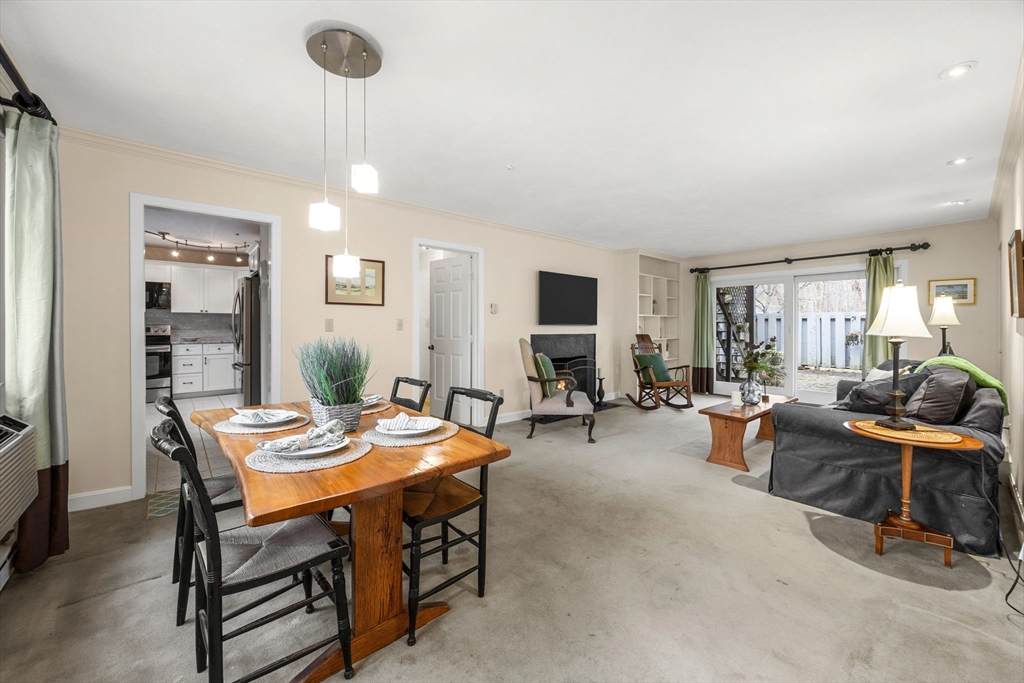 23 Landing Lane - Photo 1