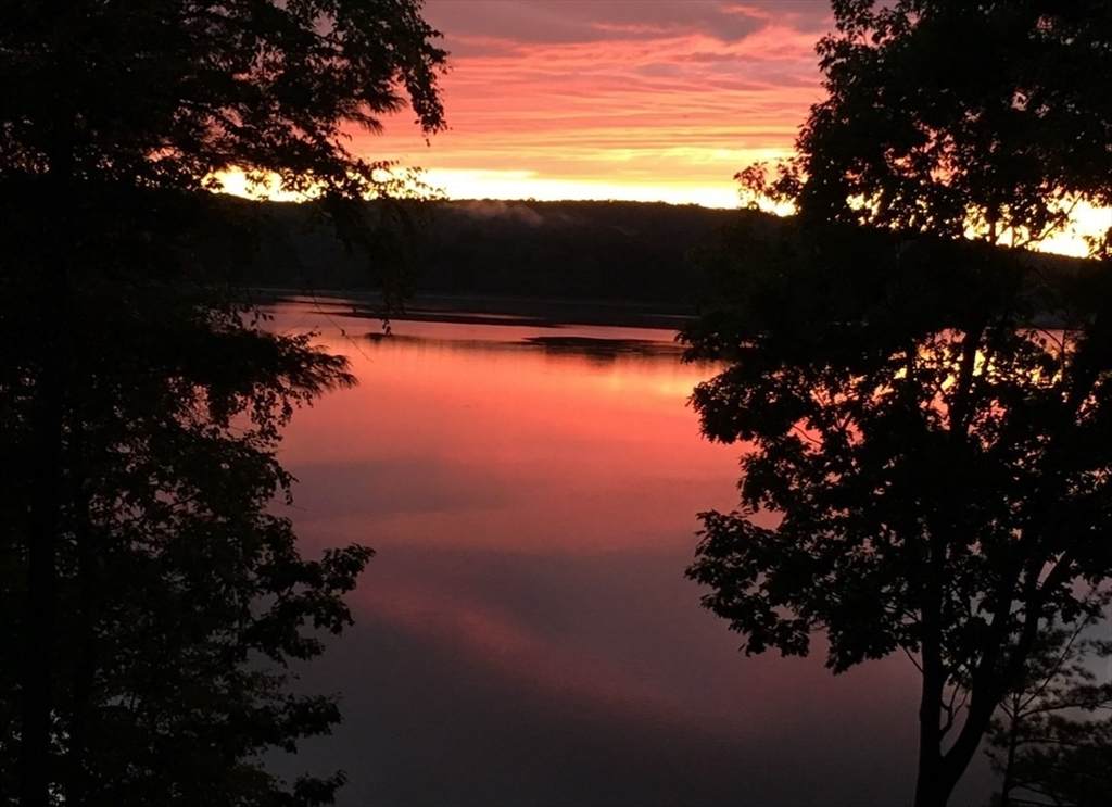 172 Stone Rd - Photo 1