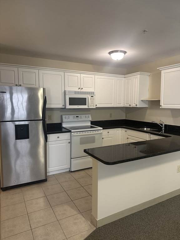 10 Florence Street - Photo 1