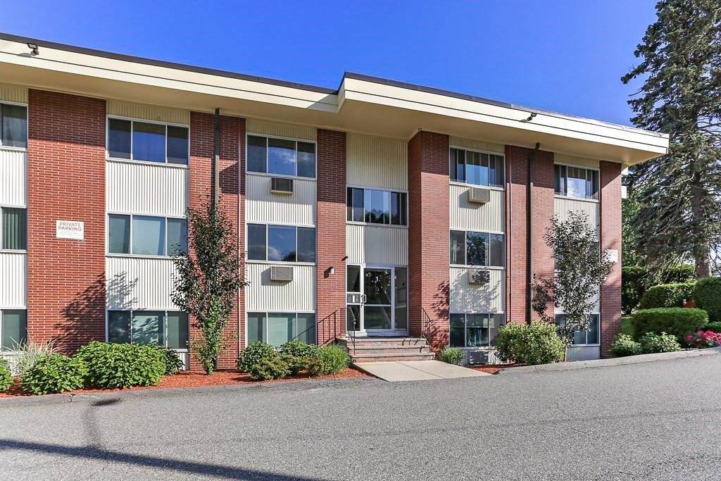 74 Beach St - Photo 1