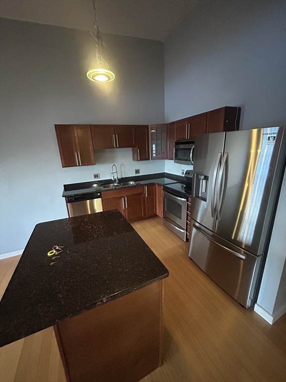 1511 Main St - Photo 1