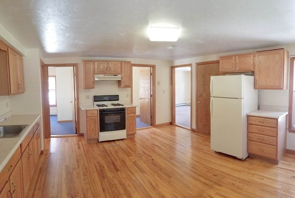 6 Pond Street - Photo 1