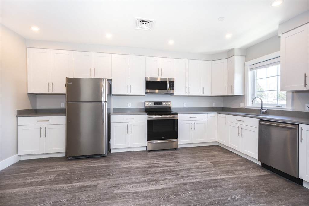 50 Country Way - Photo 1