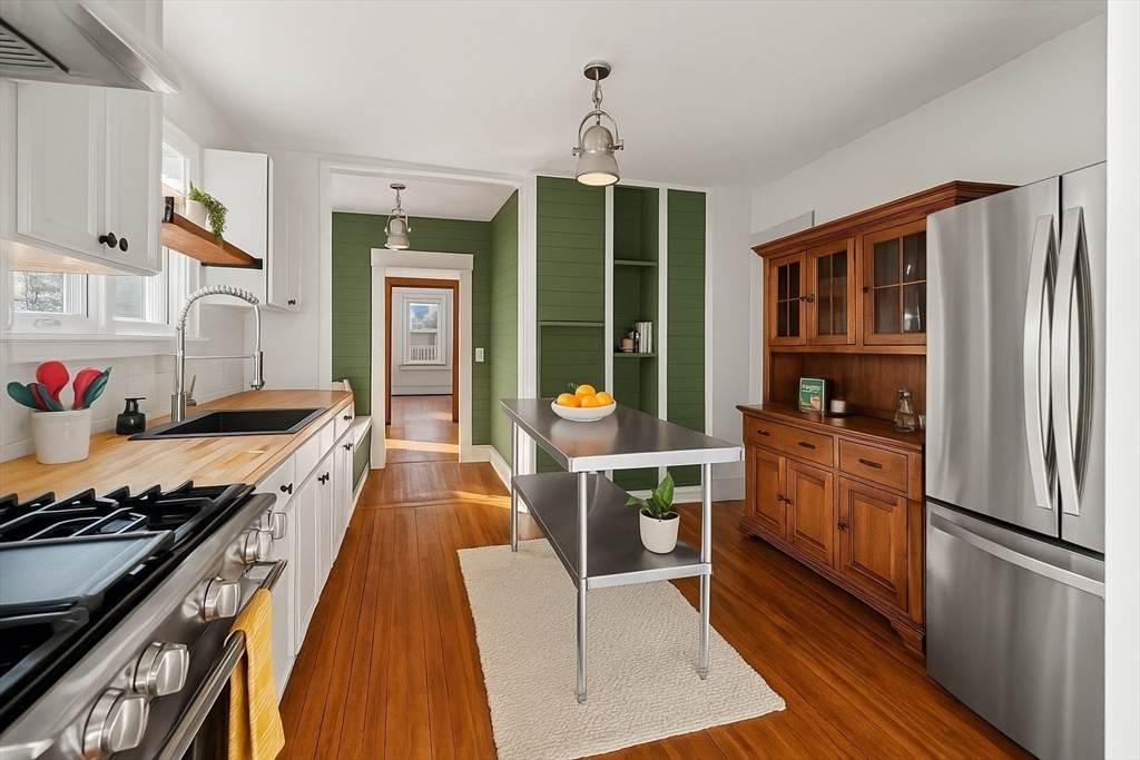 23 Brayton Rd - Photo 1