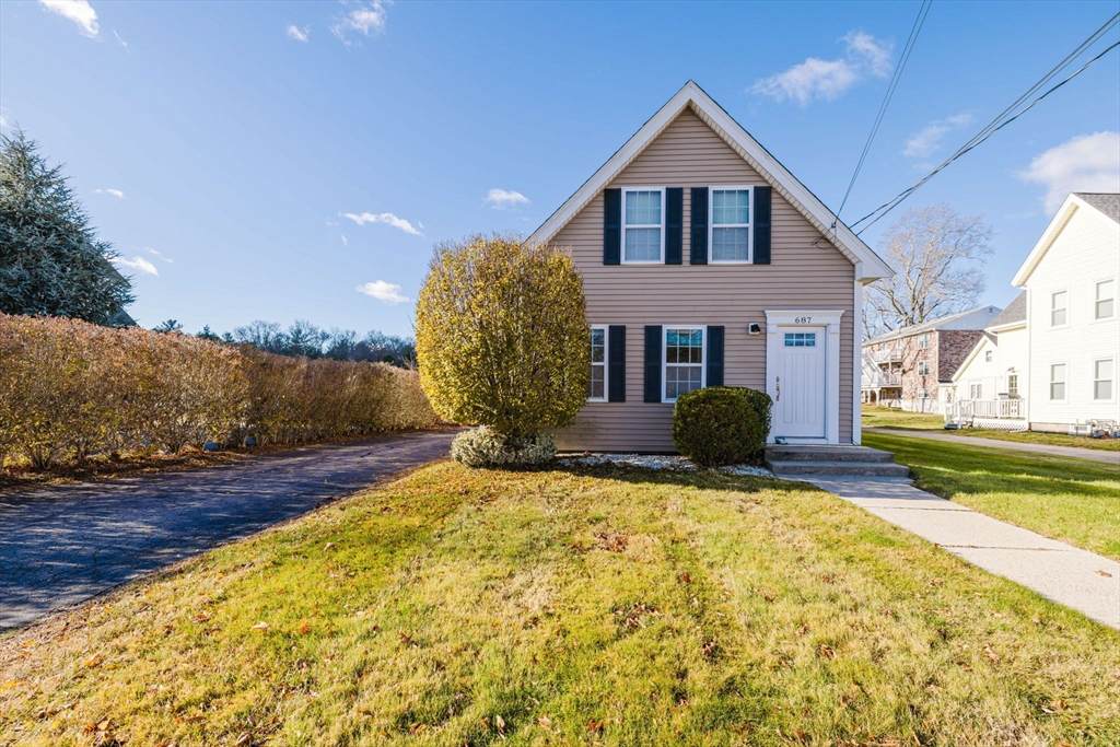 687 Washington Street - Photo 1