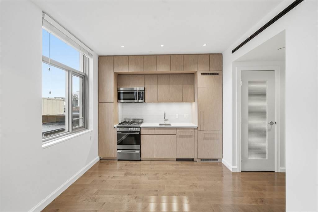 43 Westland Ave - Photo 1