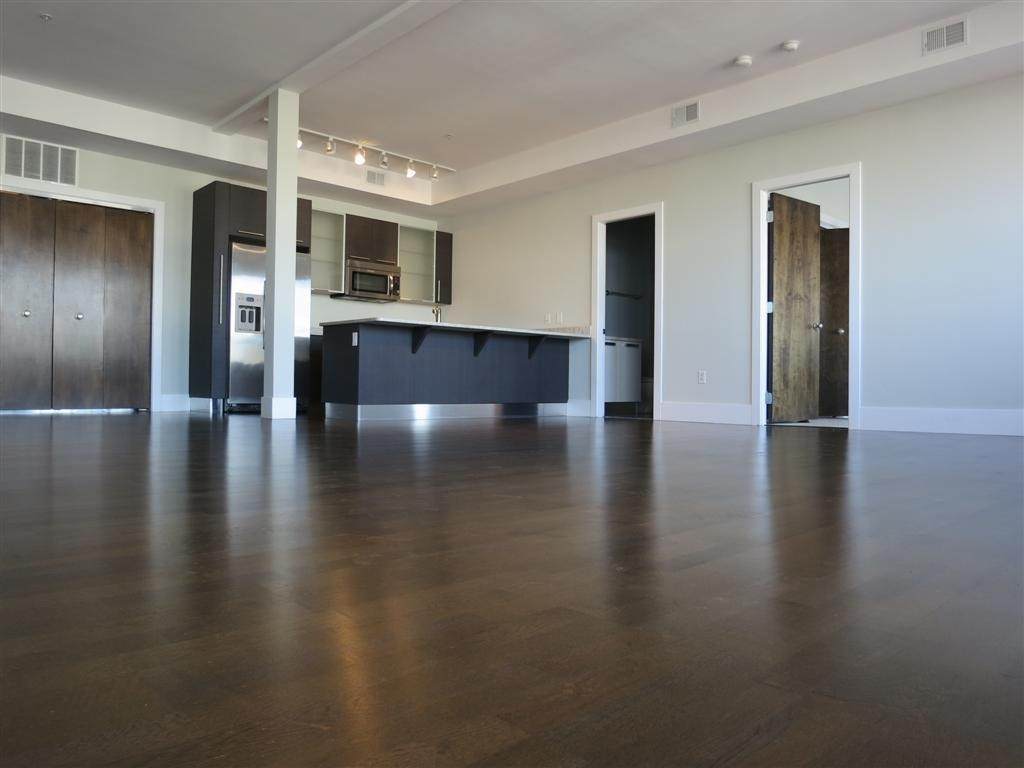 154 W 2nd St - Photo 1